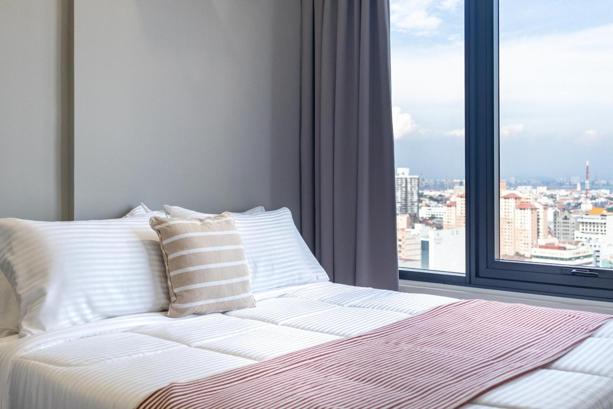Tropicana 218 X Airlevate Suites George Town Quarto foto